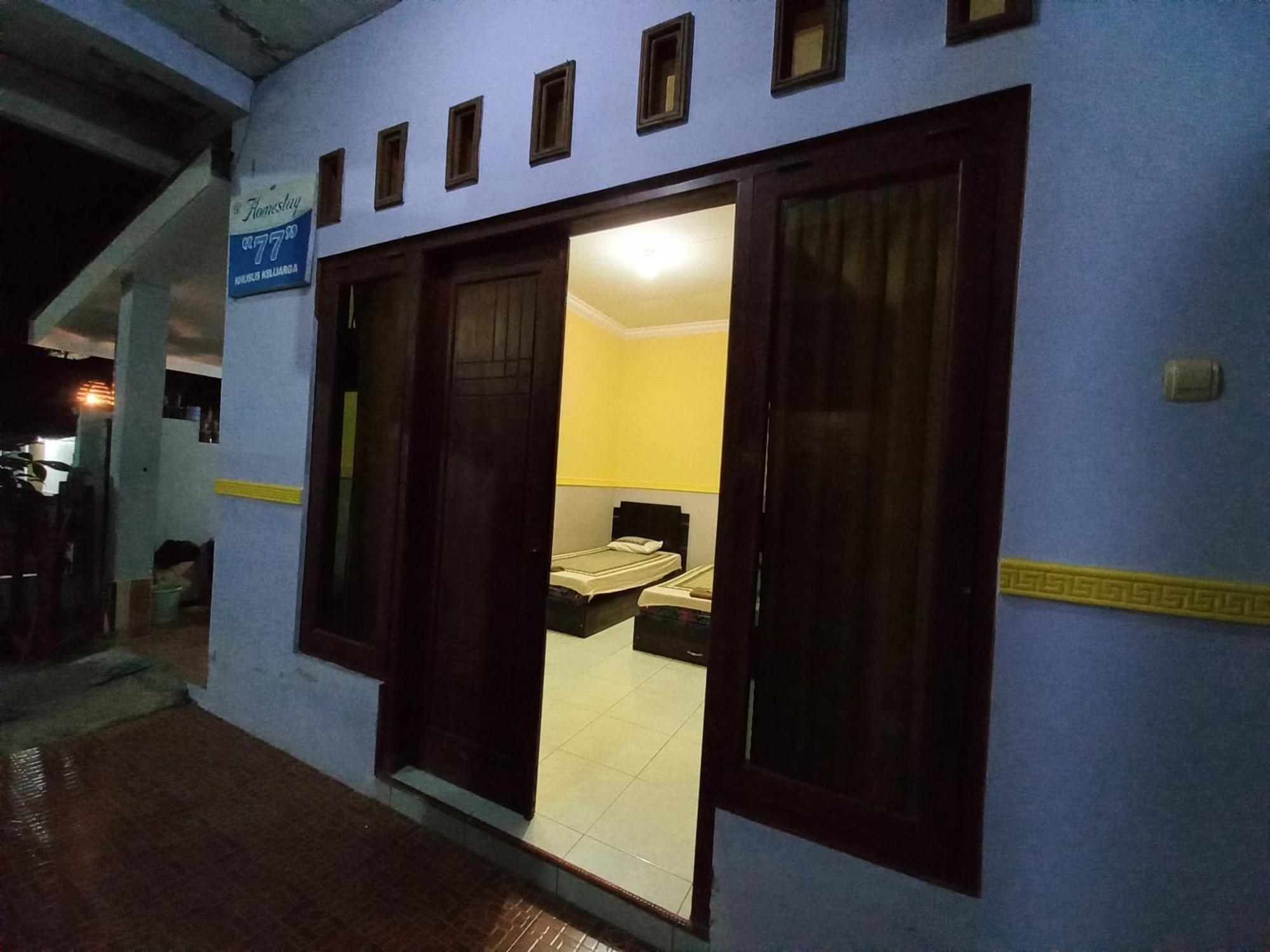Homestay 77 Borobudur Magelang Εξωτερικό φωτογραφία