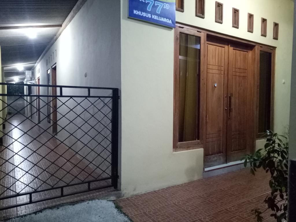 Homestay 77 Borobudur Magelang Εξωτερικό φωτογραφία