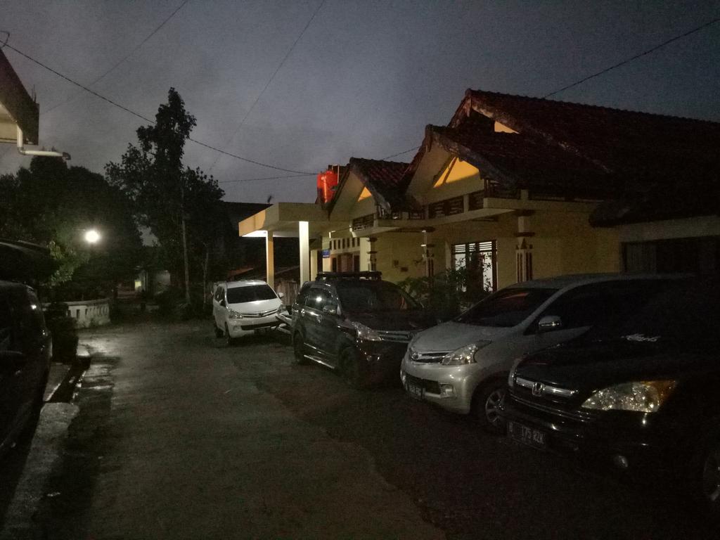 Homestay 77 Borobudur Magelang Εξωτερικό φωτογραφία